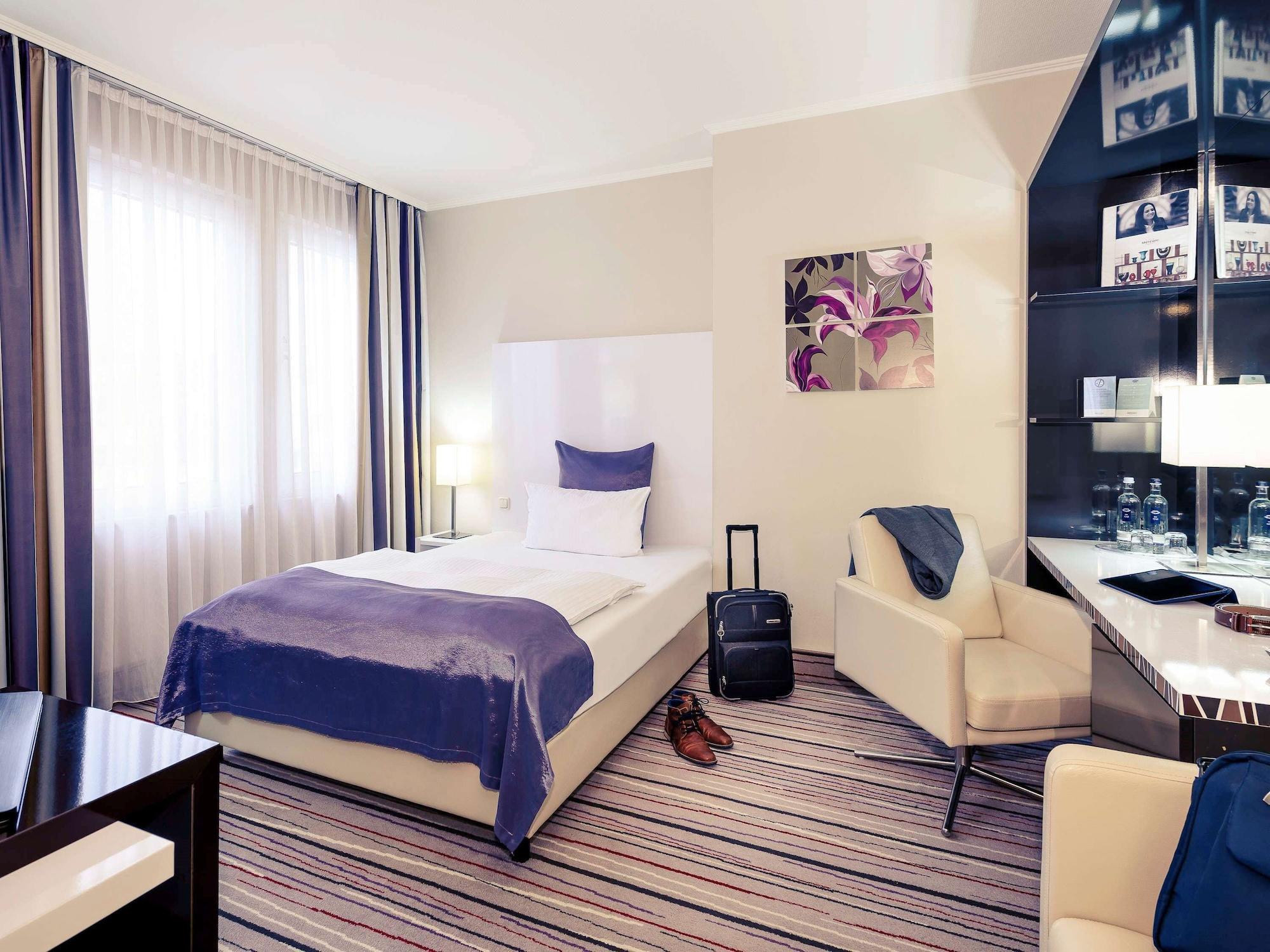 Mercure Hotel Wiesbaden City Exterior photo
